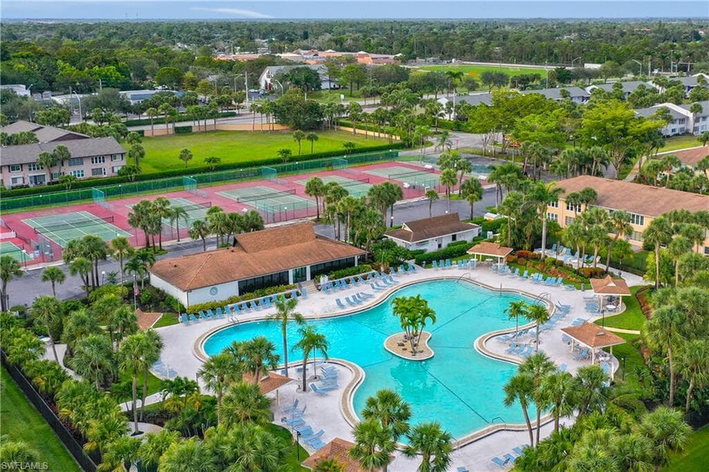 4210 Looking Glass LN 3 NAPLES, FL 34112