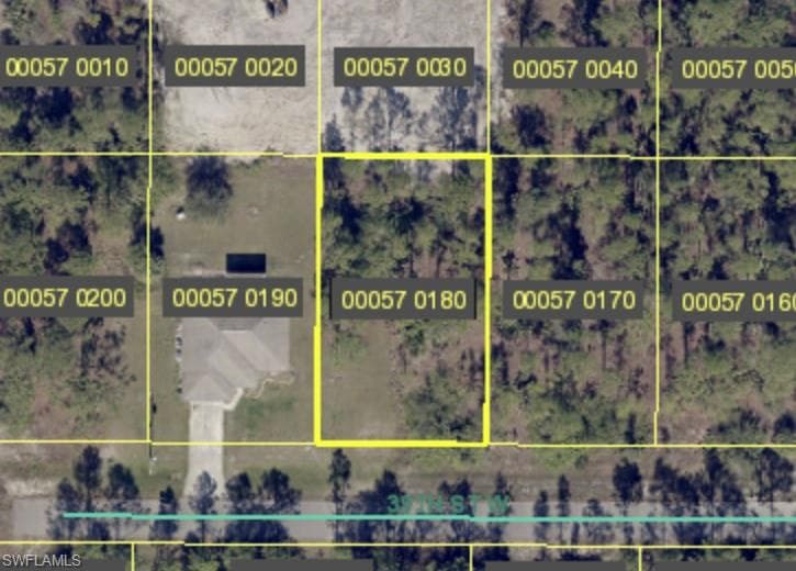 2814 39th ST W LEHIGH ACRES, FL 33971