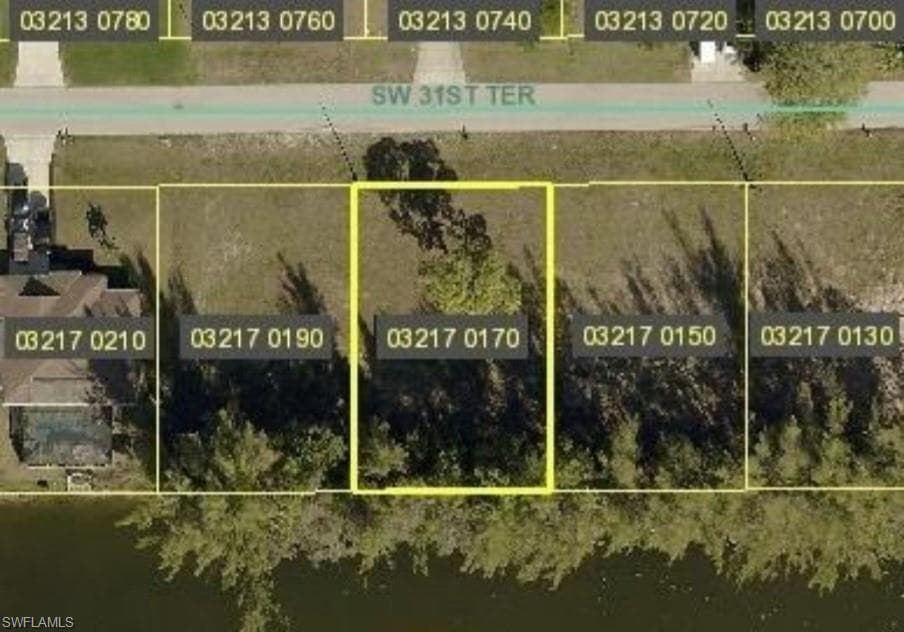 834 31st TER CAPE CORAL, FL 33914