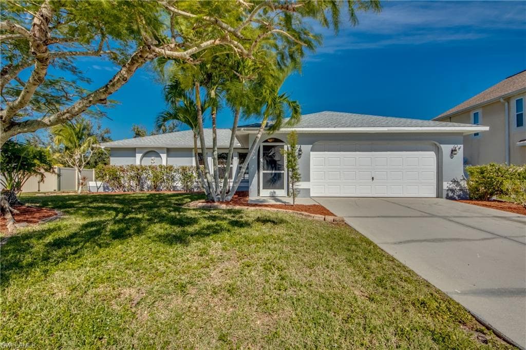 141 SE 16th TER CAPE CORAL, FL 33990