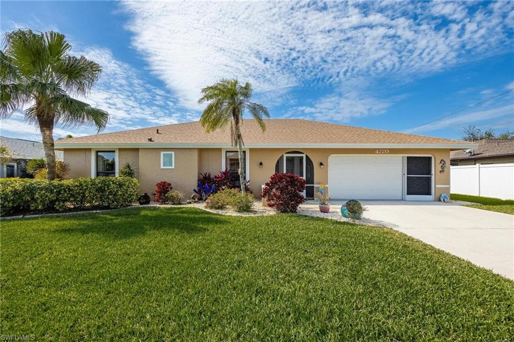 4220 SE 2nd AVE CAPE CORAL, FL 33904