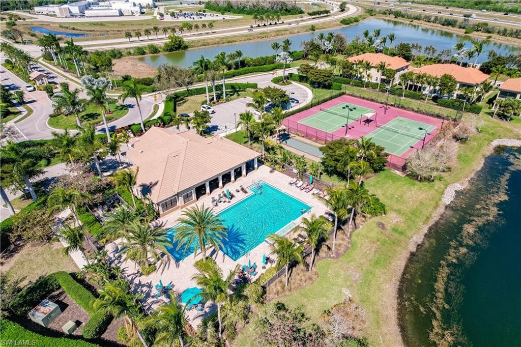 26209 Palace LN 102 BONITA SPRINGS, FL 34135
