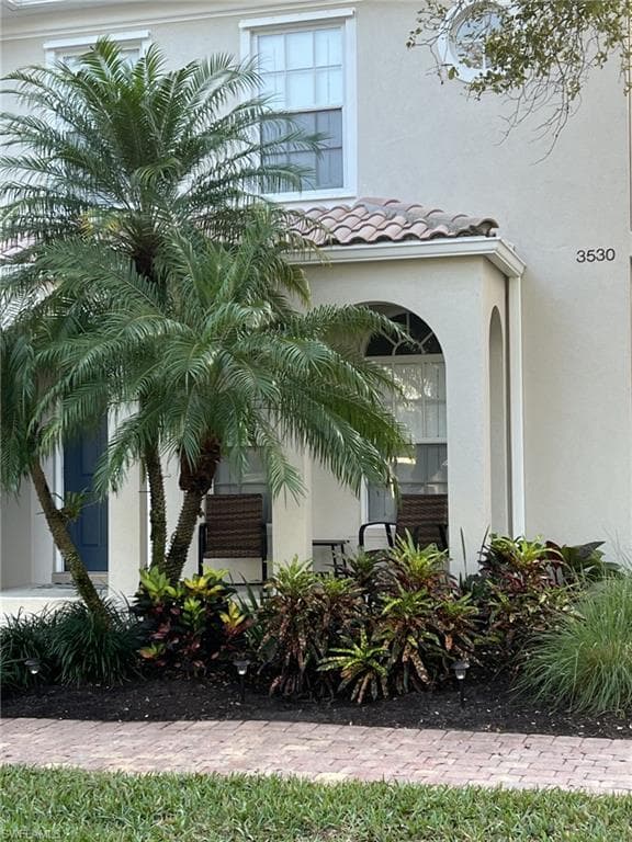 3530 Zanzibar WAY NAPLES, FL 34119