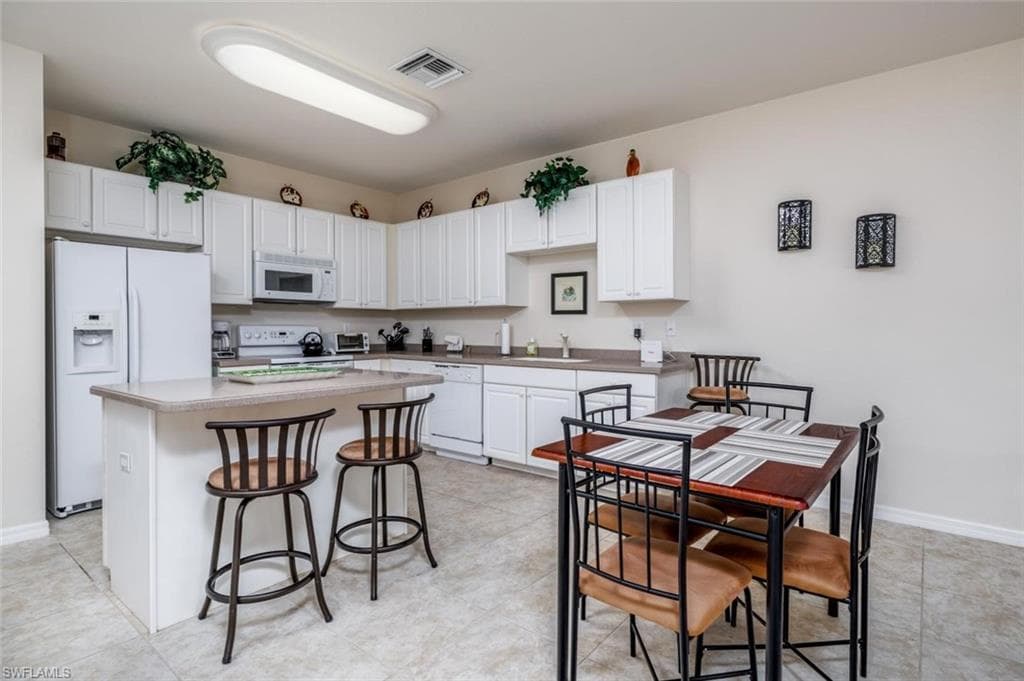 14981 Reflection Key CIR 313 FORT MYERS, FL 33907