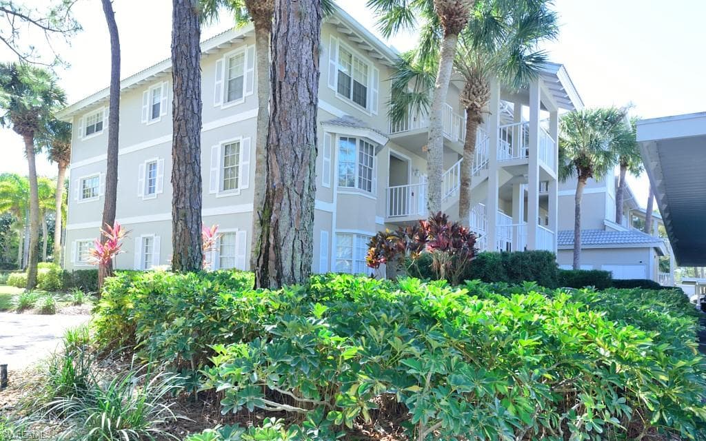 412 Sugar Pine LN 412 NAPLES, FL 34108