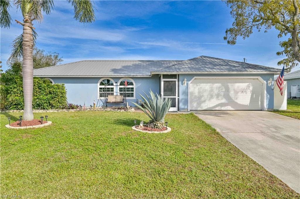 1307 NE 9th PL CAPE CORAL, FL 33909