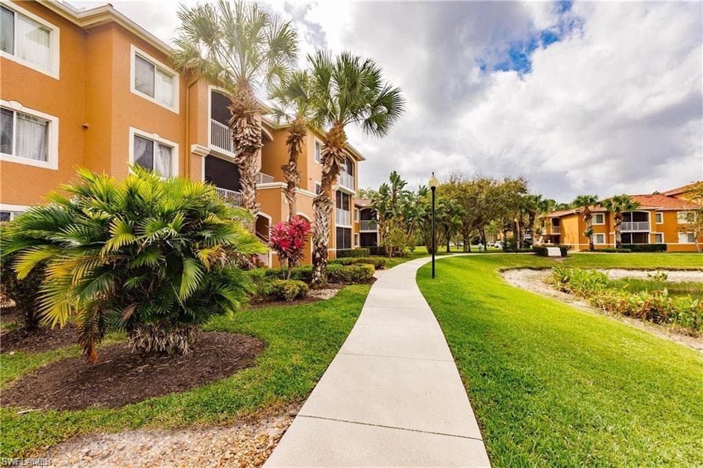 1830 Florida Club CIR 4203 NAPLES, FL 34112