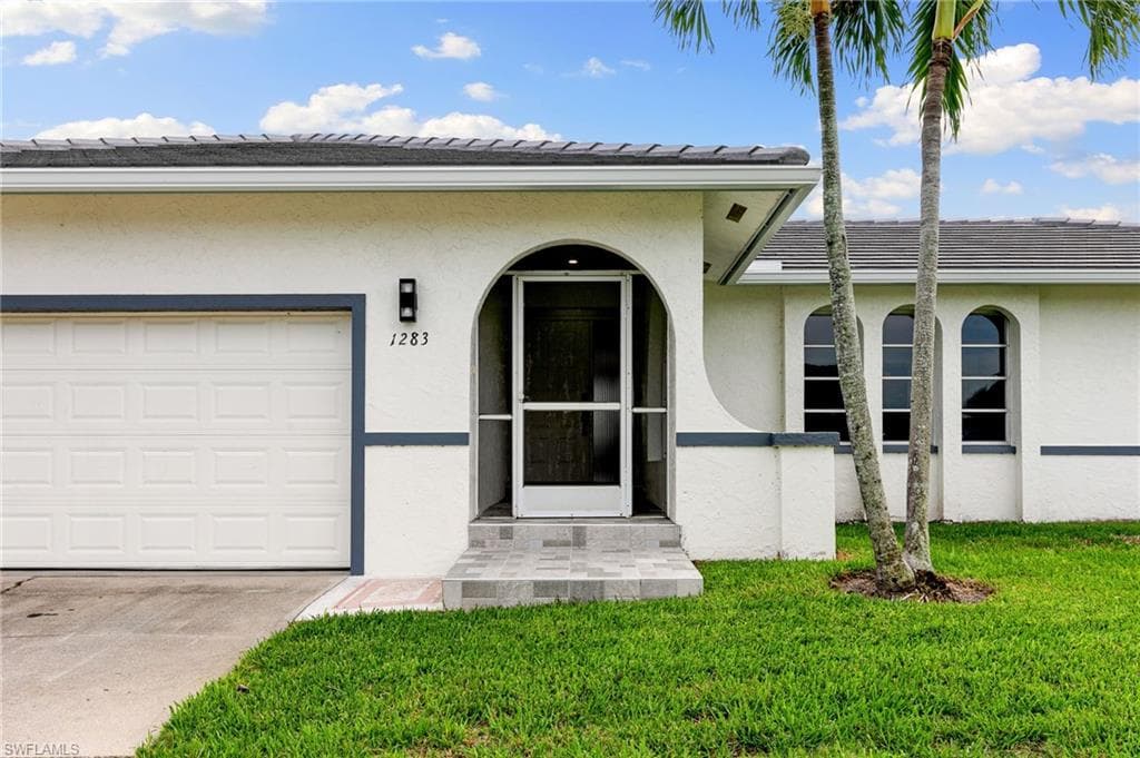 1283 Treasure CT MARCO ISLAND, FL 34145