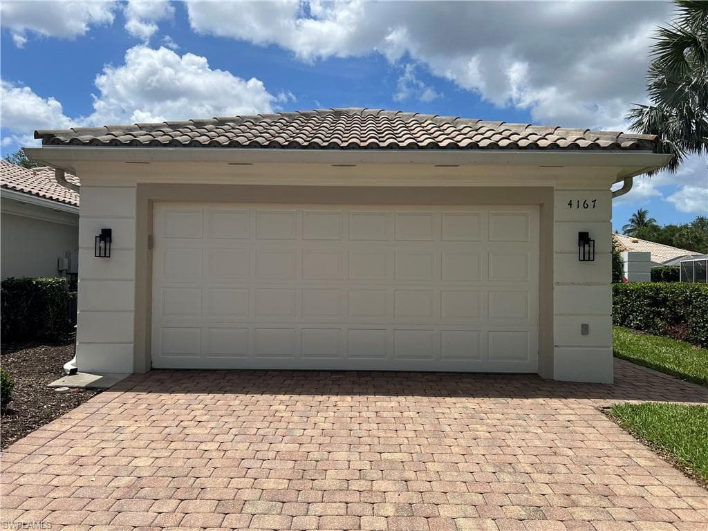 4167 Saint George LN NAPLES, FL 34119