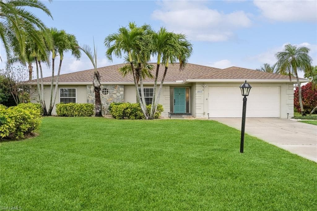 1605 Tredegar DR FORT MYERS, FL 33919