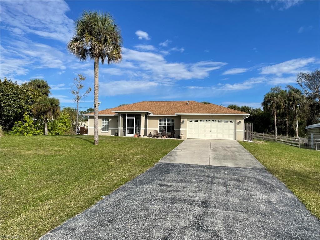 21791 Pearl ST ALVA, FL 33920