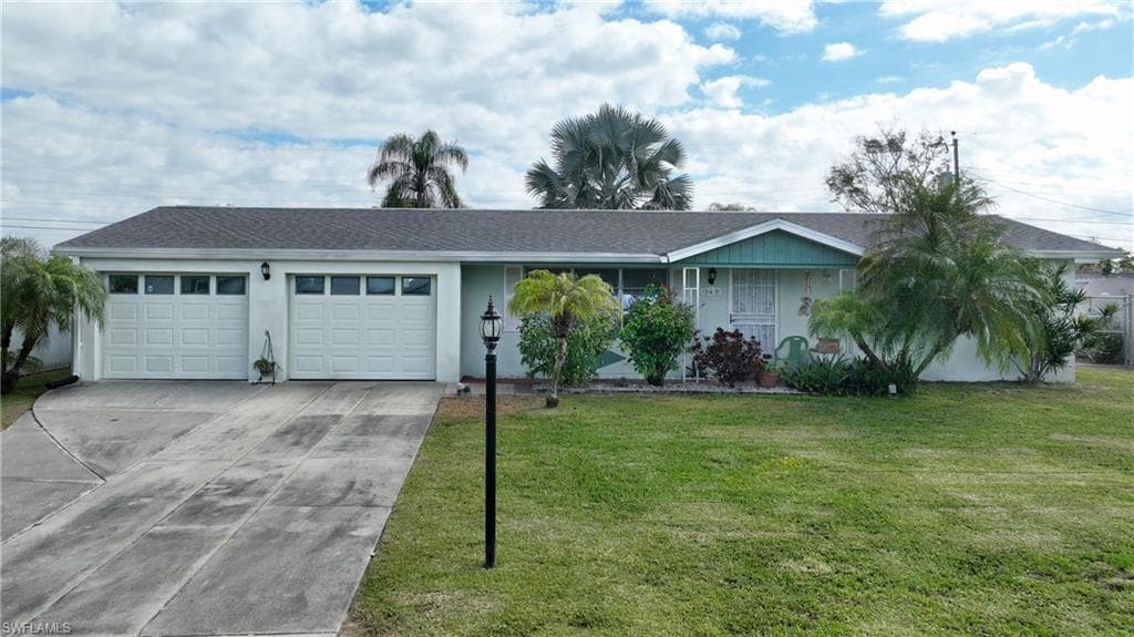 343 Beachwood AVE LEHIGH ACRES, FL 33936