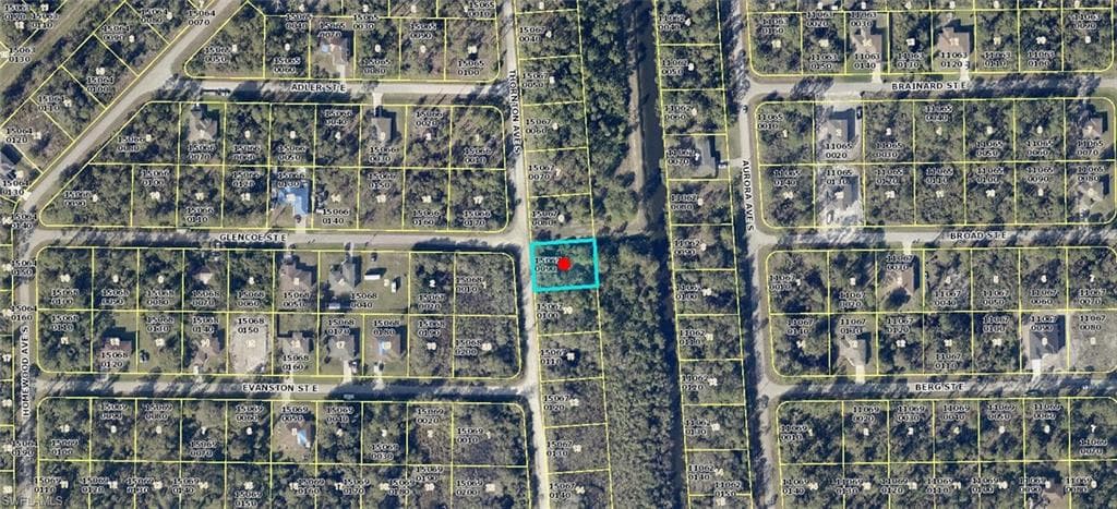 245 Thornton AVE S LEHIGH ACRES, FL 33974