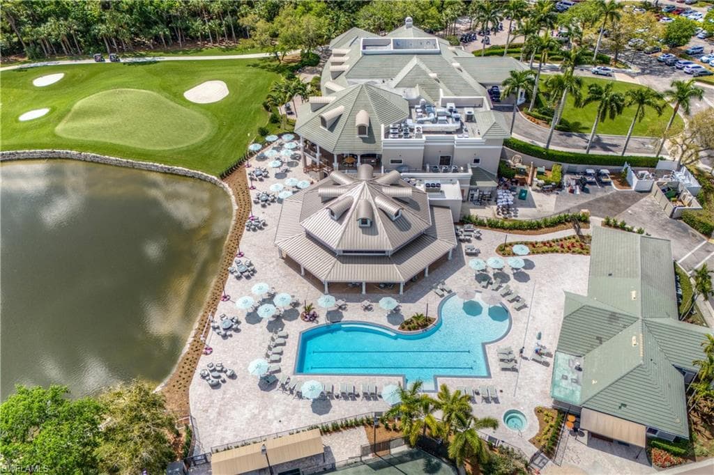 2285 Harmony LN 203 NAPLES, FL 34109