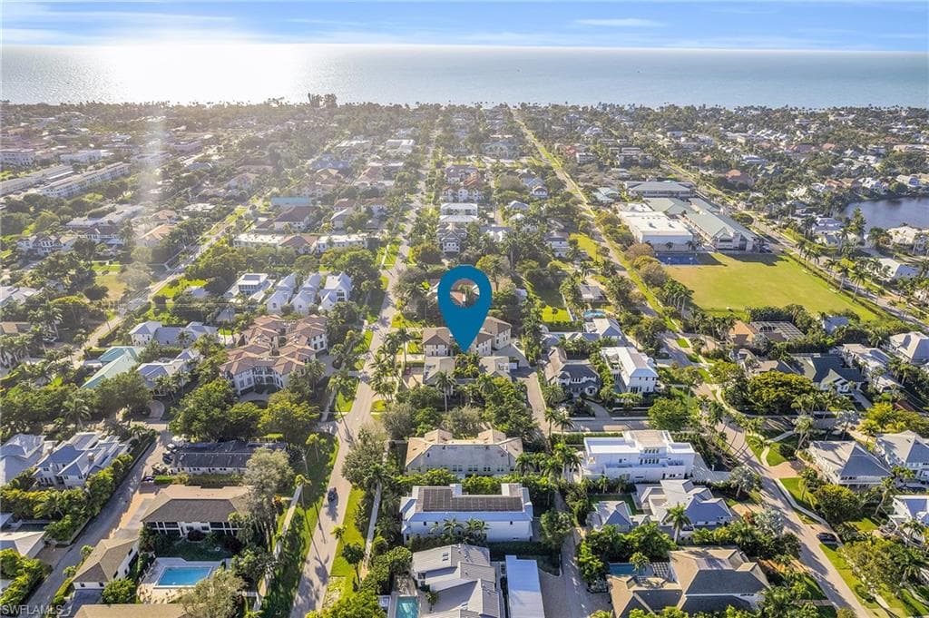 960 7th ST S 204 NAPLES, FL 34102