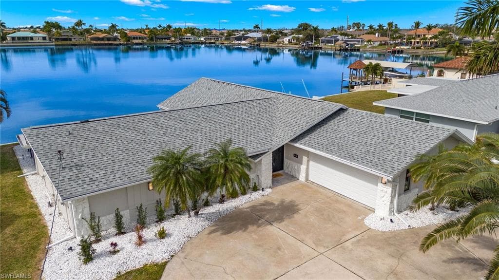 4904 Pelican BLVD CAPE CORAL, FL 33914