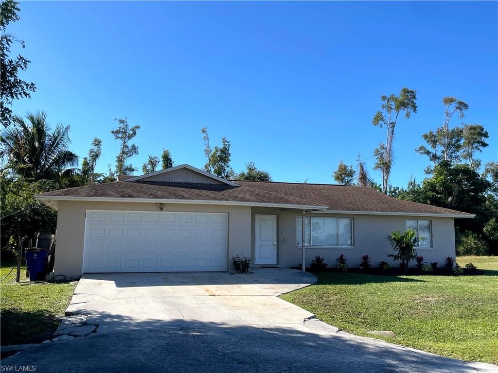 18082 Doral DR FORT MYERS, FL 33967