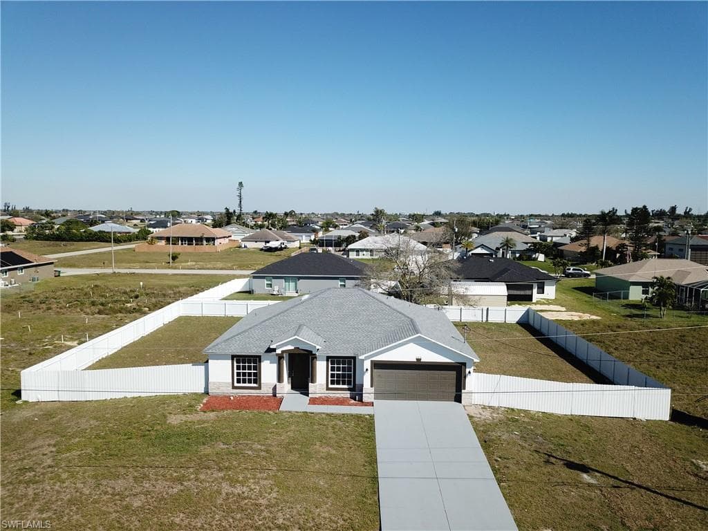 503 NW 2nd AVE CAPE CORAL, FL 33993