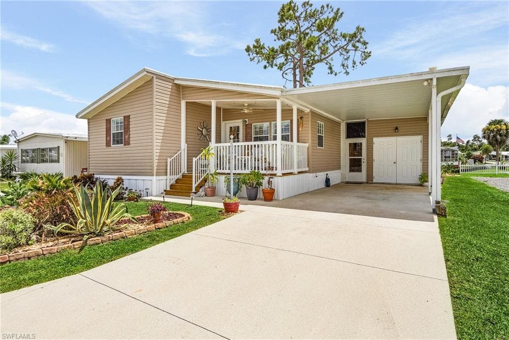5150 Forest Park DR NORTH FORT MYERS, FL 33917
