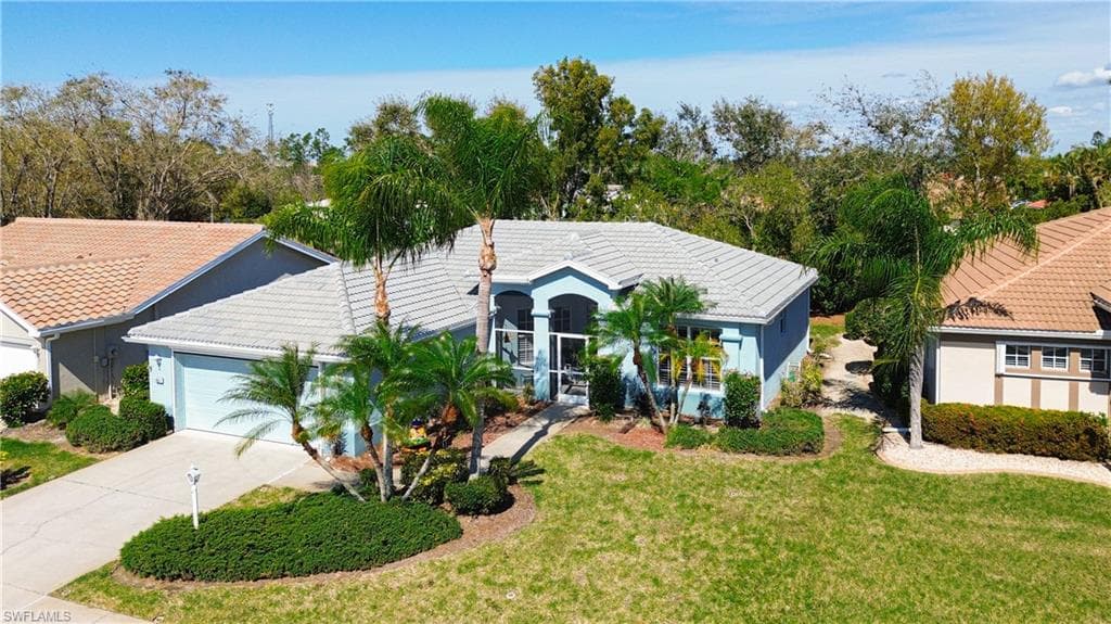 2011 Corona Del Sire DR NORTH FORT MYERS, FL 33917