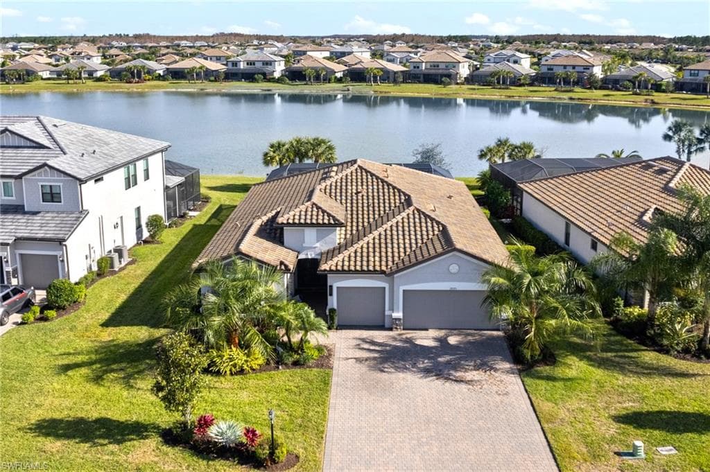 19771 Beechcrest PL ESTERO, FL 33928