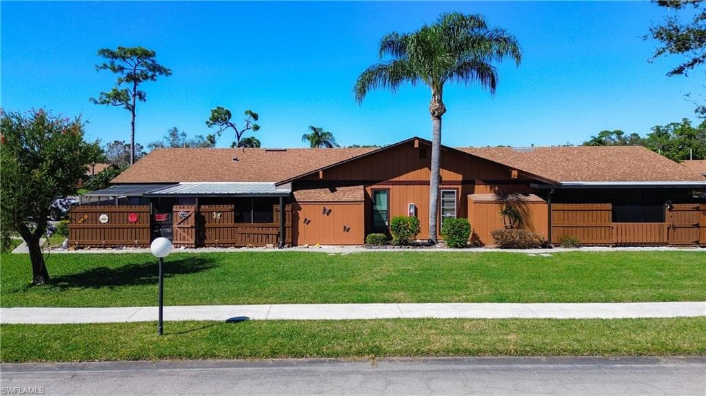 15431 Crystal Lake DR NORTH FORT MYERS, FL 33917