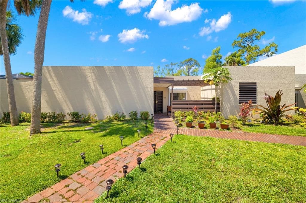909 Big Pine WAY FORT MYERS, FL 33907