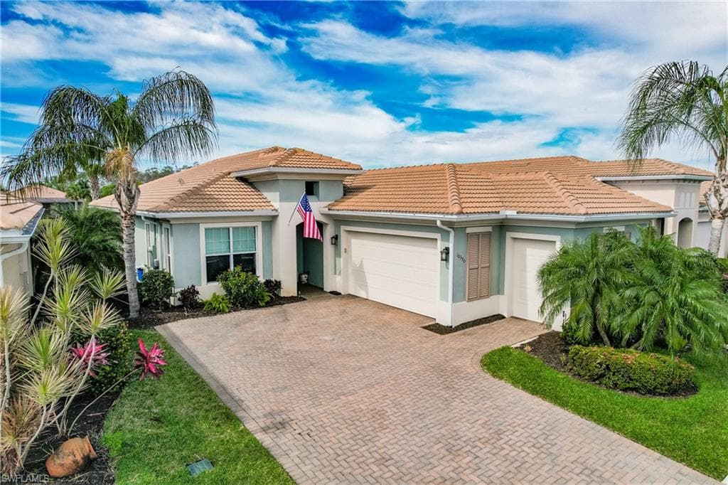 10390 Fontanella DR FORT MYERS, FL 33913