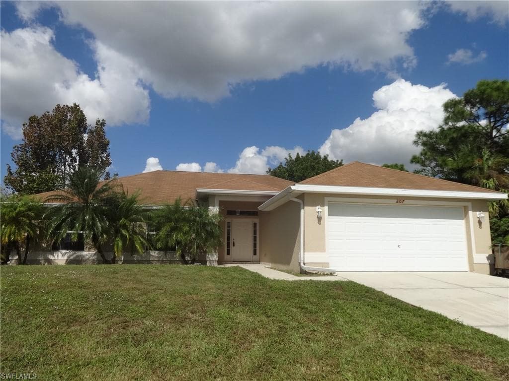 207 NW 14th TER CAPE CORAL, FL 33993