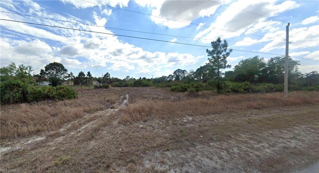 3707 32nd ST SW LEHIGH ACRES, FL 33976