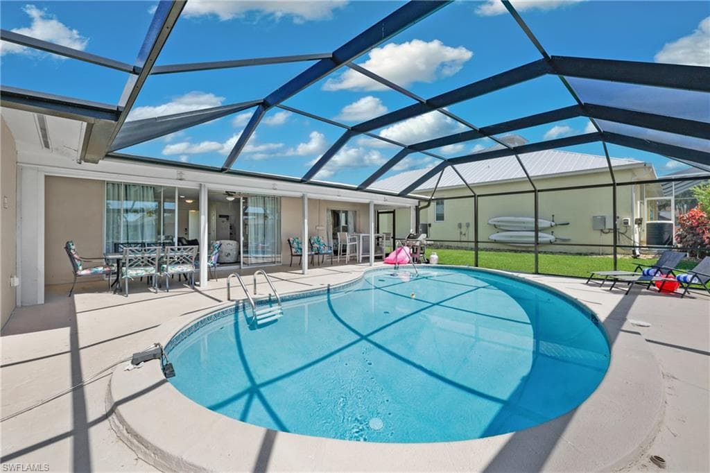 5348 Cortez CT CAPE CORAL, FL 33904