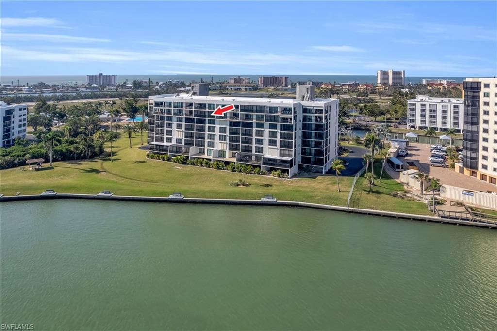 4253 Bay Beach LN 6E FORT MYERS BEACH, FL 33931