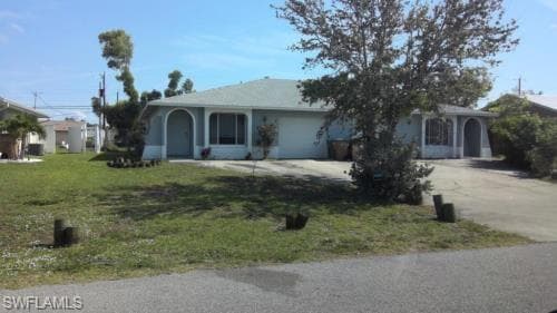 1015 SW 48th TER CAPE CORAL, FL 33914