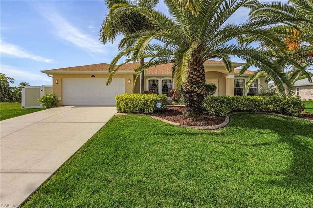 3000 SW 10th PL CAPE CORAL, FL 33914
