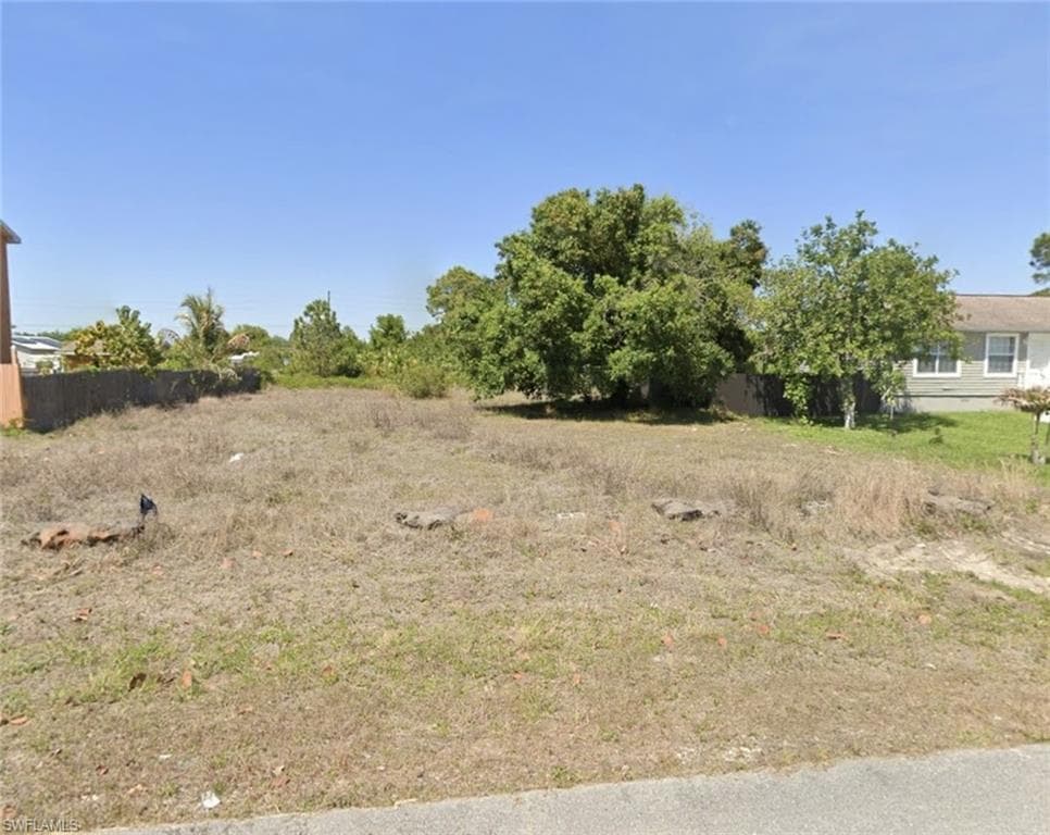 5308 4th ST W LEHIGH ACRES, FL 33971