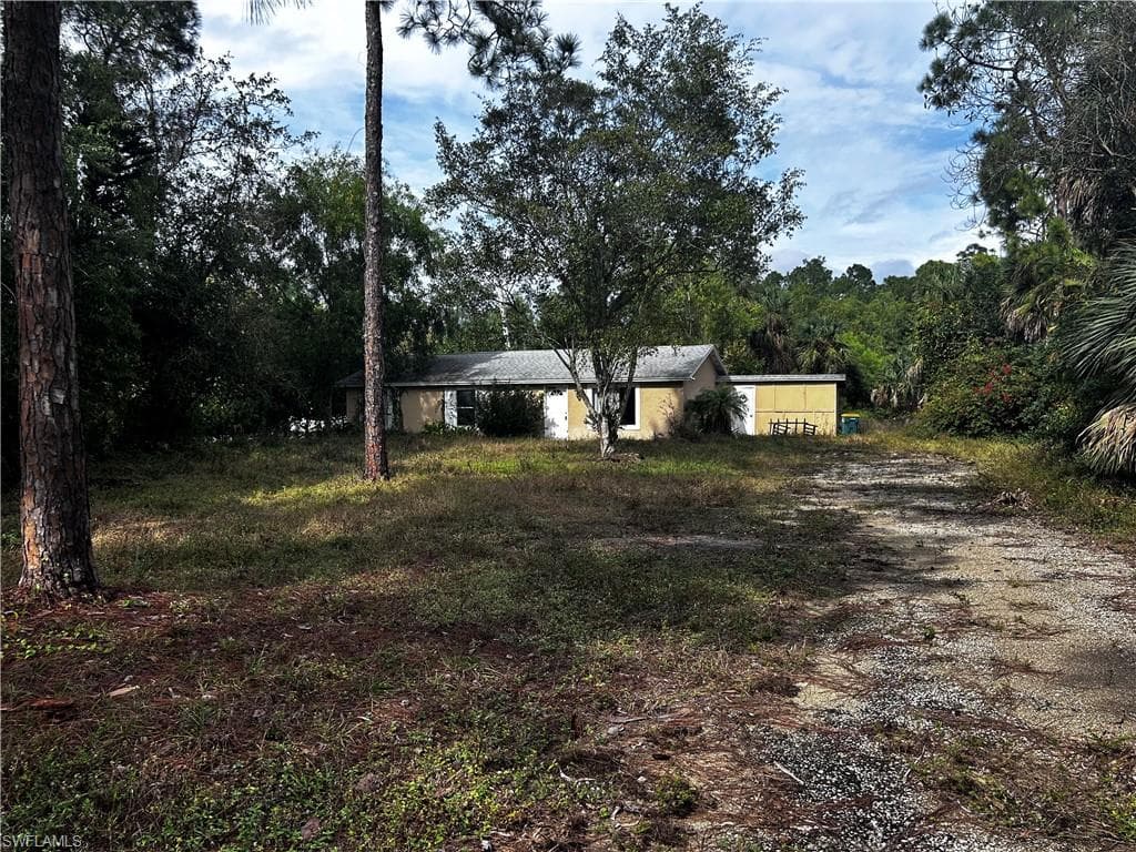 5021 Hickory Wood DR NAPLES, FL 34119