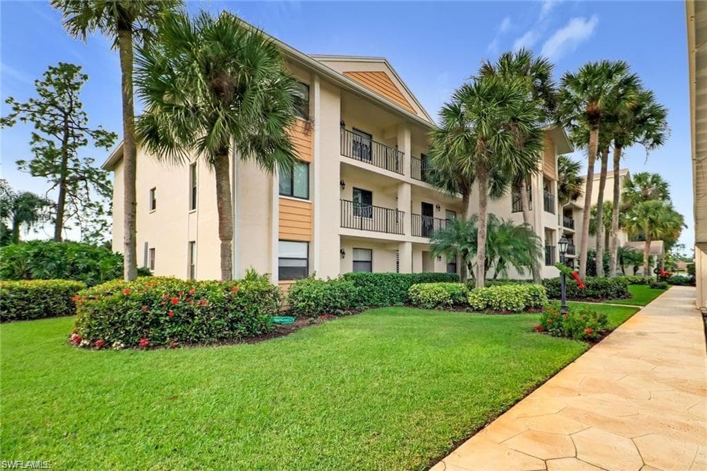 440 Fox Haven DR 2101 NAPLES, FL 34104