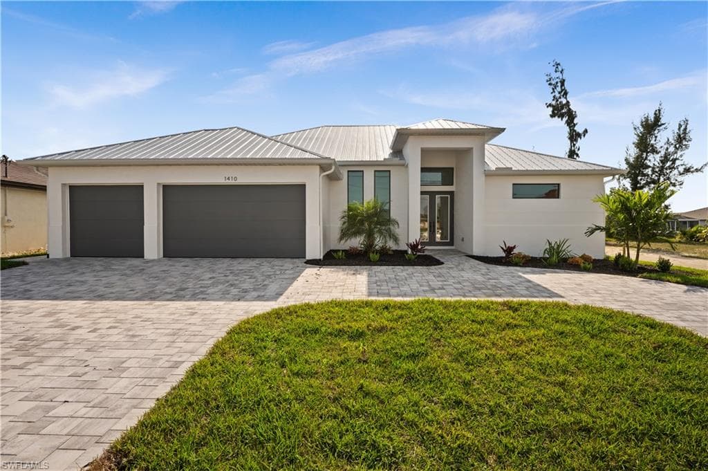 1410 Mohawk PKWY CAPE CORAL, FL 33914