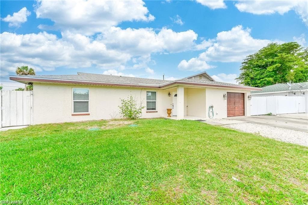 5381 21st PL SW NAPLES, FL 34116