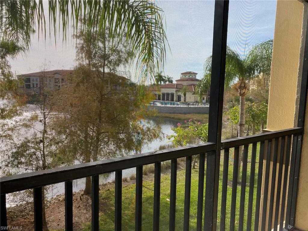 12930 Positano CIR 202 NAPLES, FL 34105