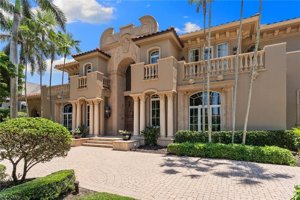 7310 Tilden LN NAPLES, FL 34108