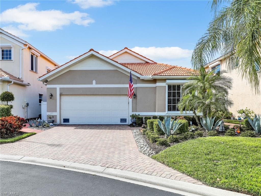 441 Chartwell PL NAPLES, FL 34110