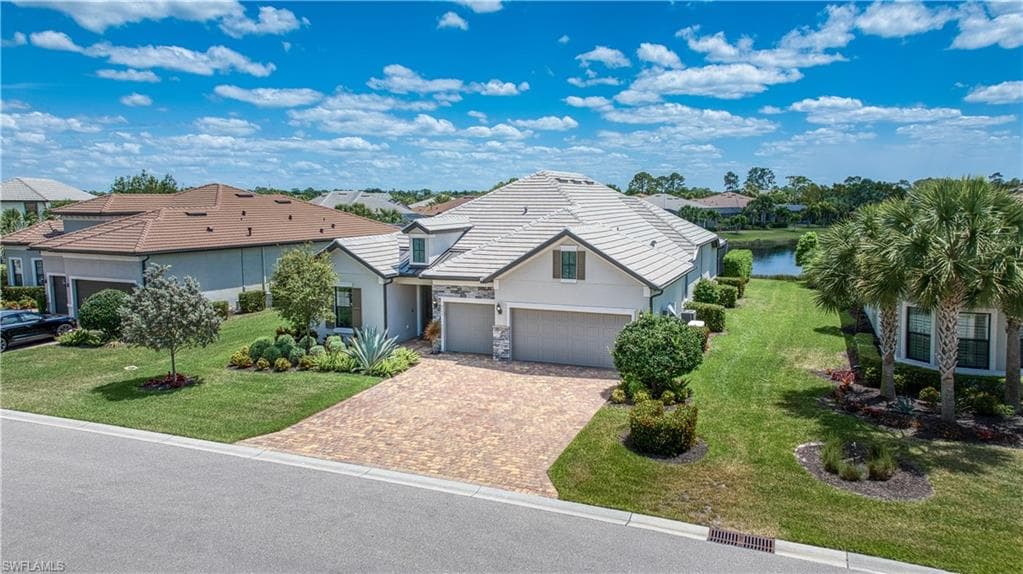 8942 Bahama Swallow WAY NAPLES, FL 34120