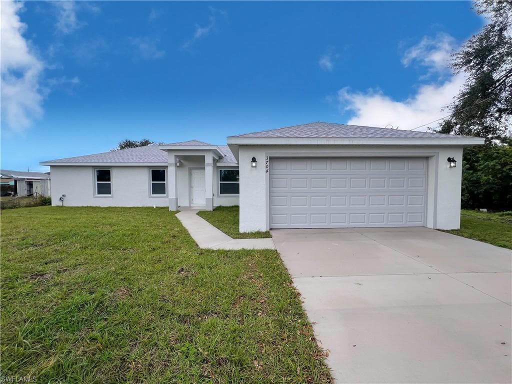 3704 24th ST SW LEHIGH ACRES, FL 33976