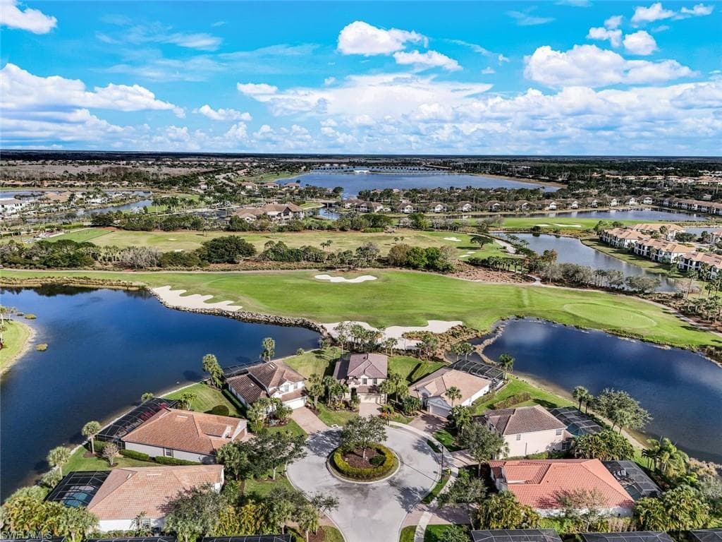 9175 Shale CT NAPLES, FL 34120