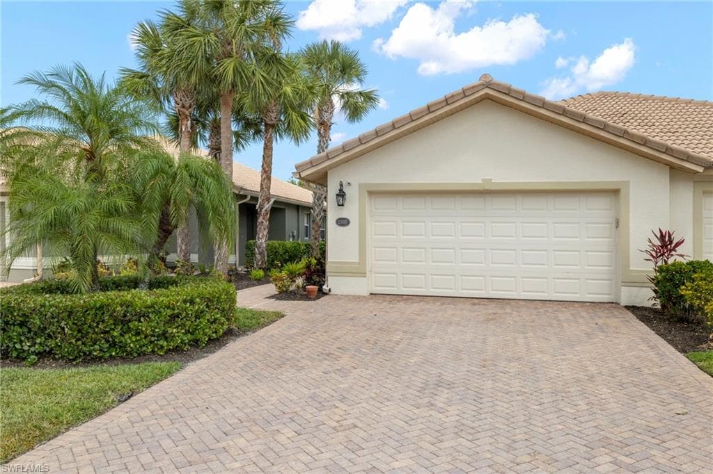 20037 Serre DR ESTERO, FL 33928