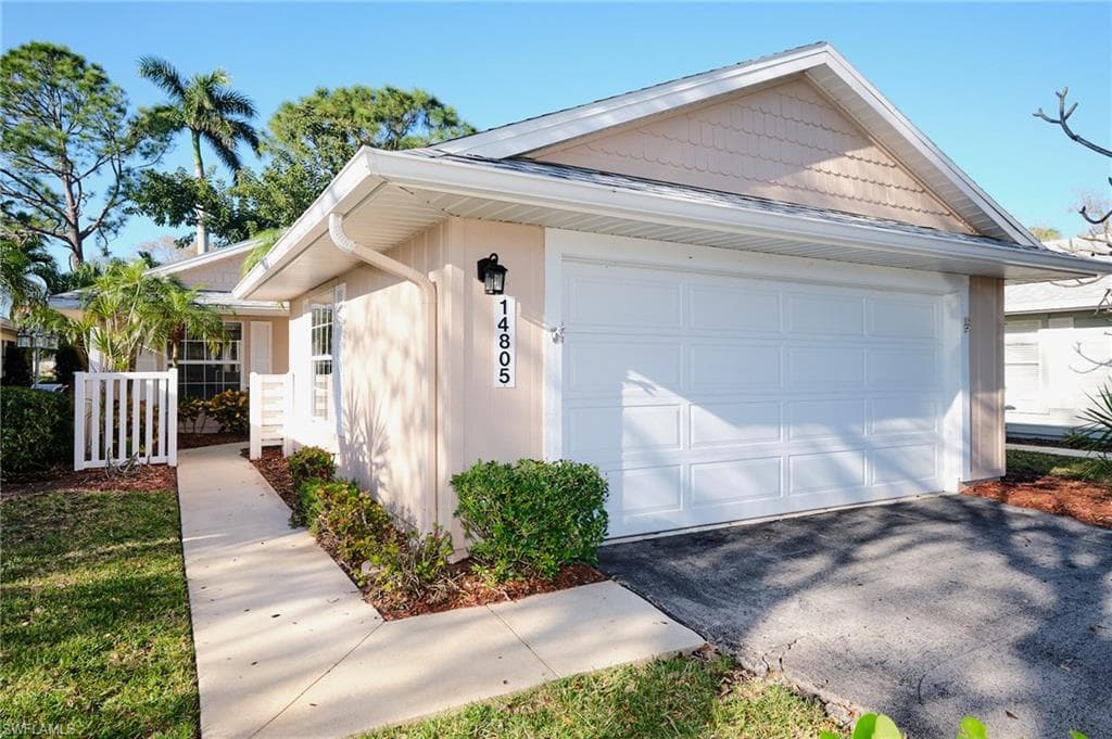 14805 Crooked Pond CT FORT MYERS, FL 33908