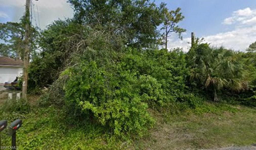 5045 S Obispo CIR LABELLE, FL 33935