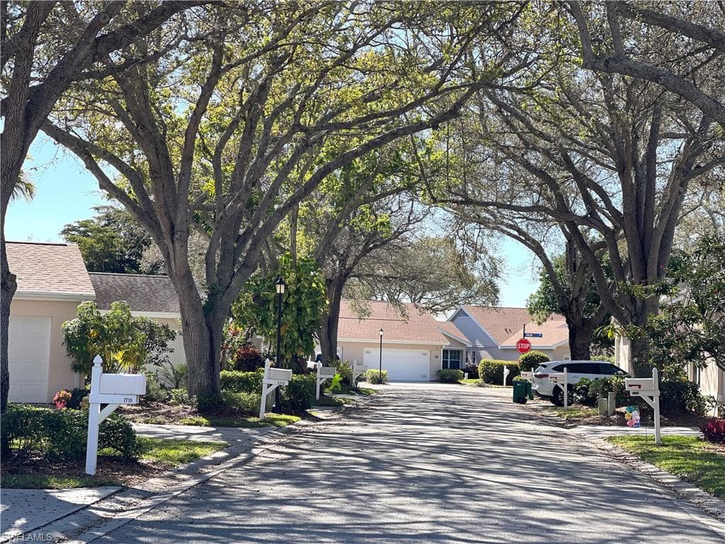 7719 Ahoy AVE NAPLES, FL 34109