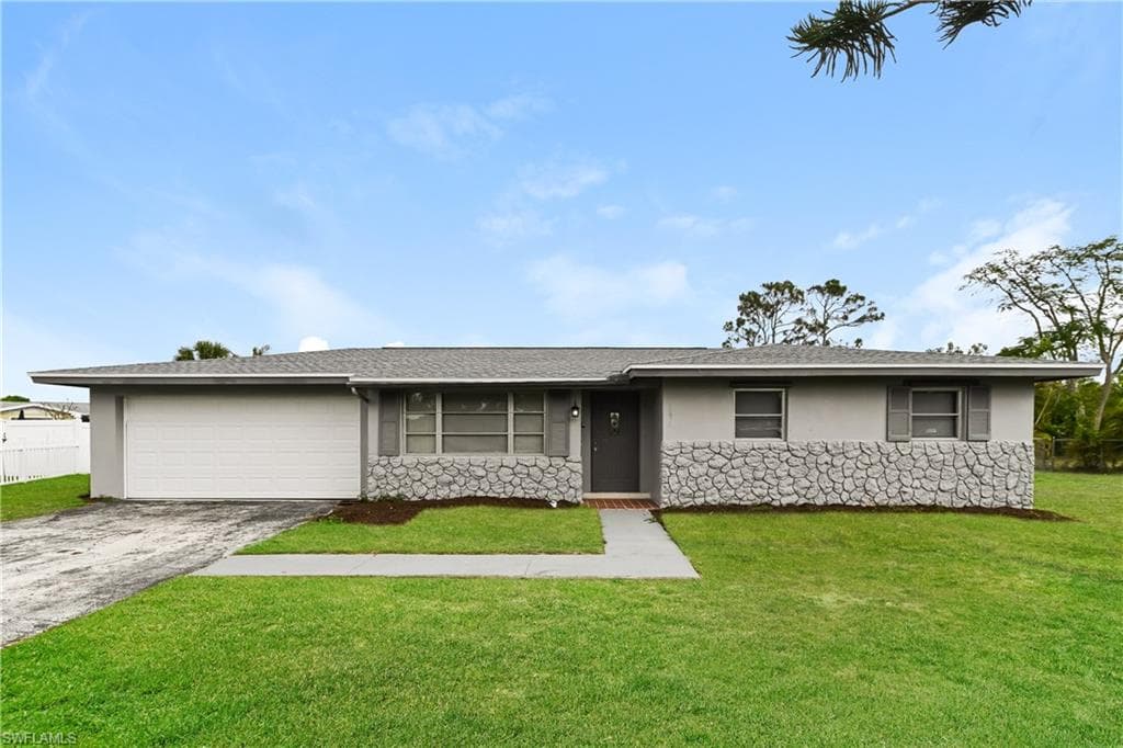 1691 N Hermitage RD FORT MYERS, FL 33919